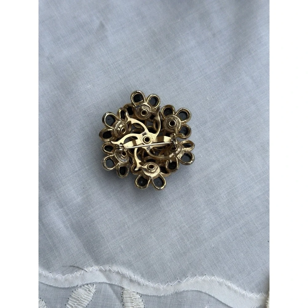 Vintage Brooch 1‎ 5/8